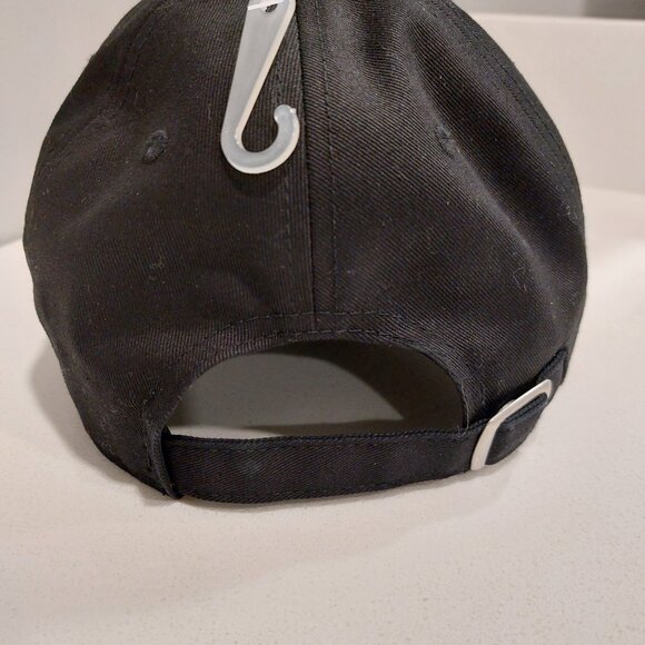 BNWT Youth Toronto Raptors Hat - Picture 2 of 5